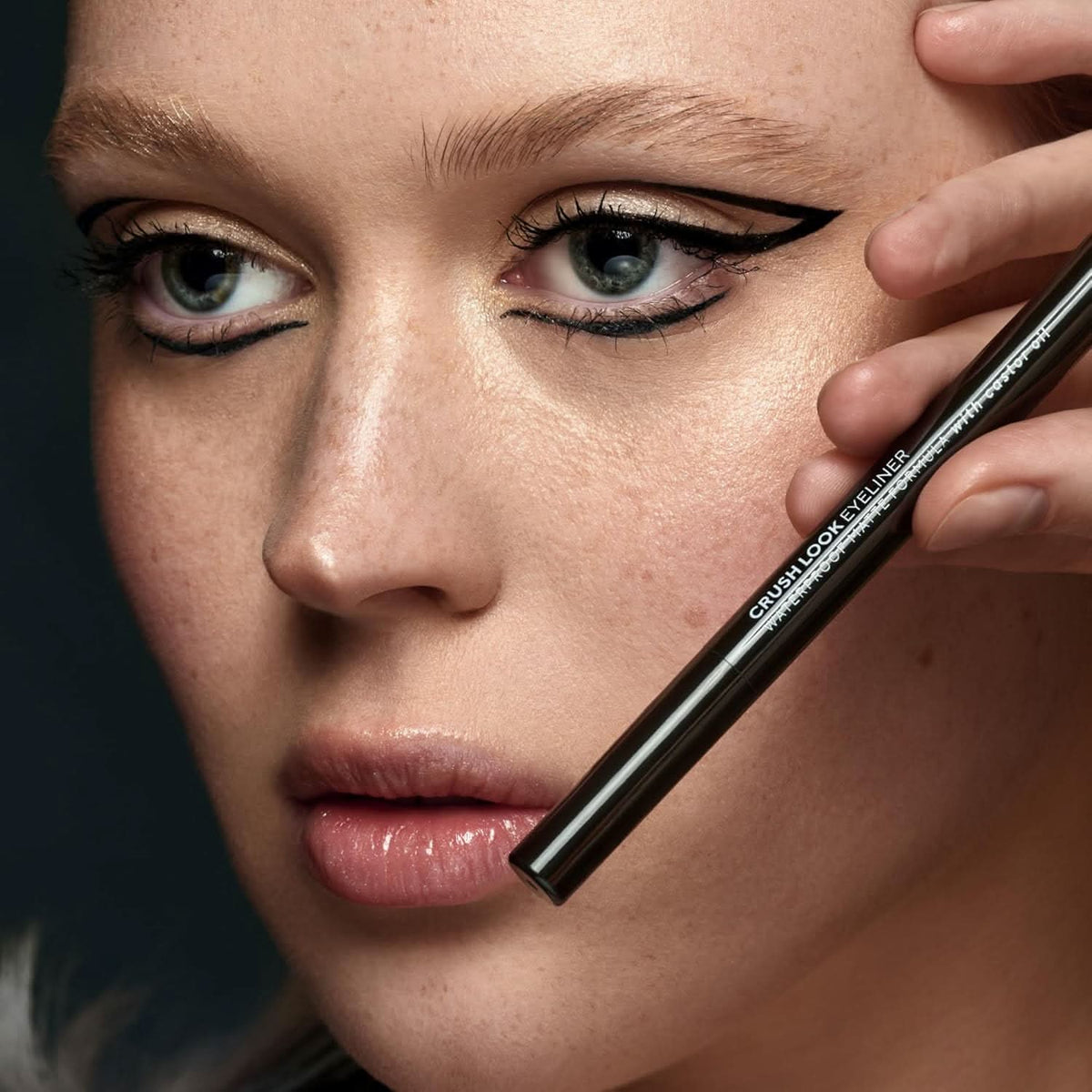 LAMEL Crush Look Eyeliner - 401 Black